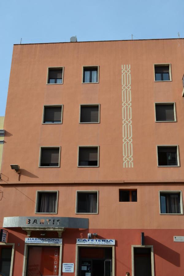 Hostal Bartis 피게레스 외부 사진