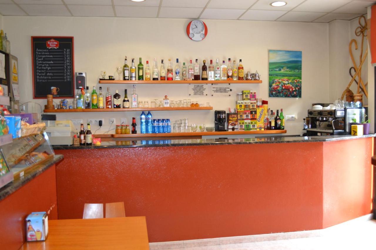 Hostal Bartis 피게레스 외부 사진