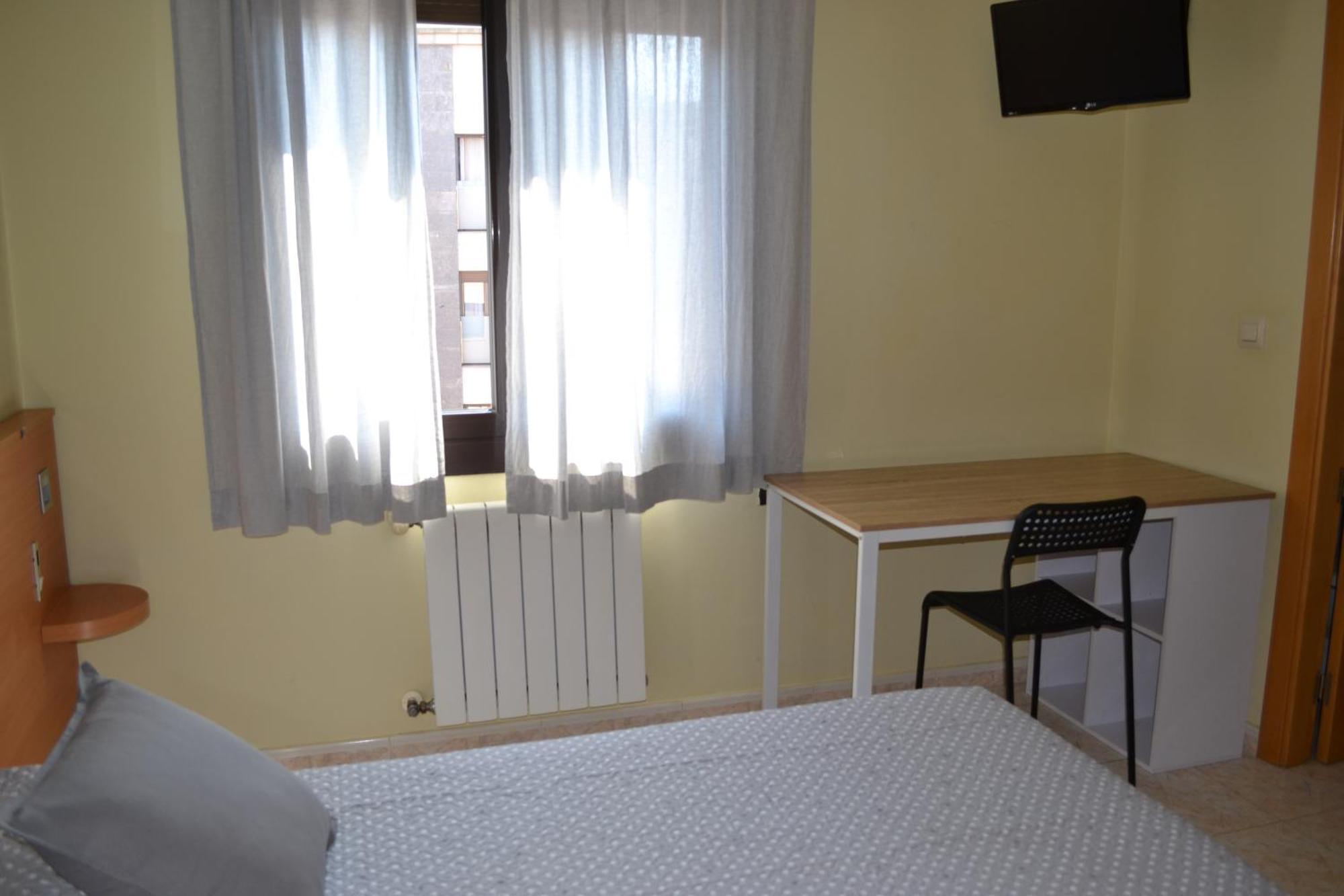 Hostal Bartis 피게레스 객실 사진